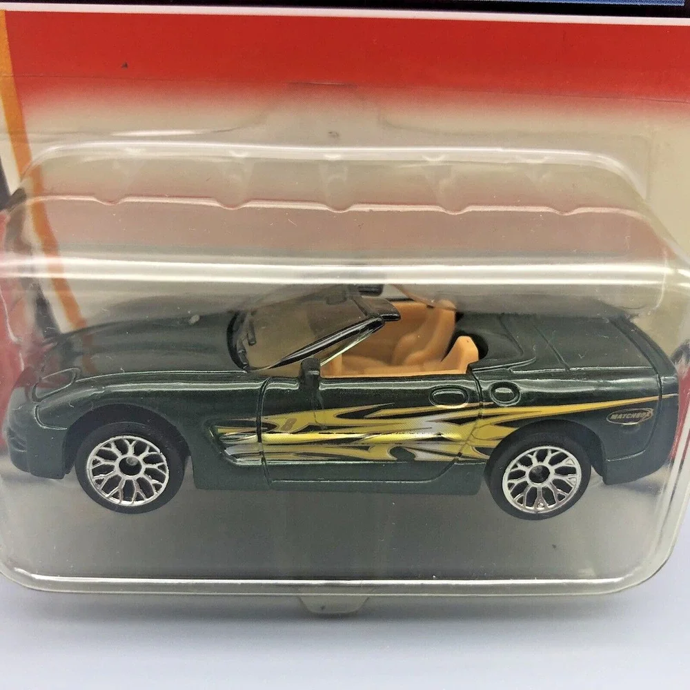 Matchbox Hero City 2000 Chevrolet‎ Corvette Dark Green Chevy Diecast 1:60 Scale